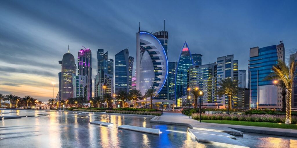 Bisnis Wisata Berkelas, Pariwisata dan Perhotelan di Qatar